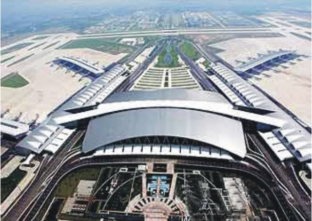 白云機場噴涂聚氨酯硬泡工程